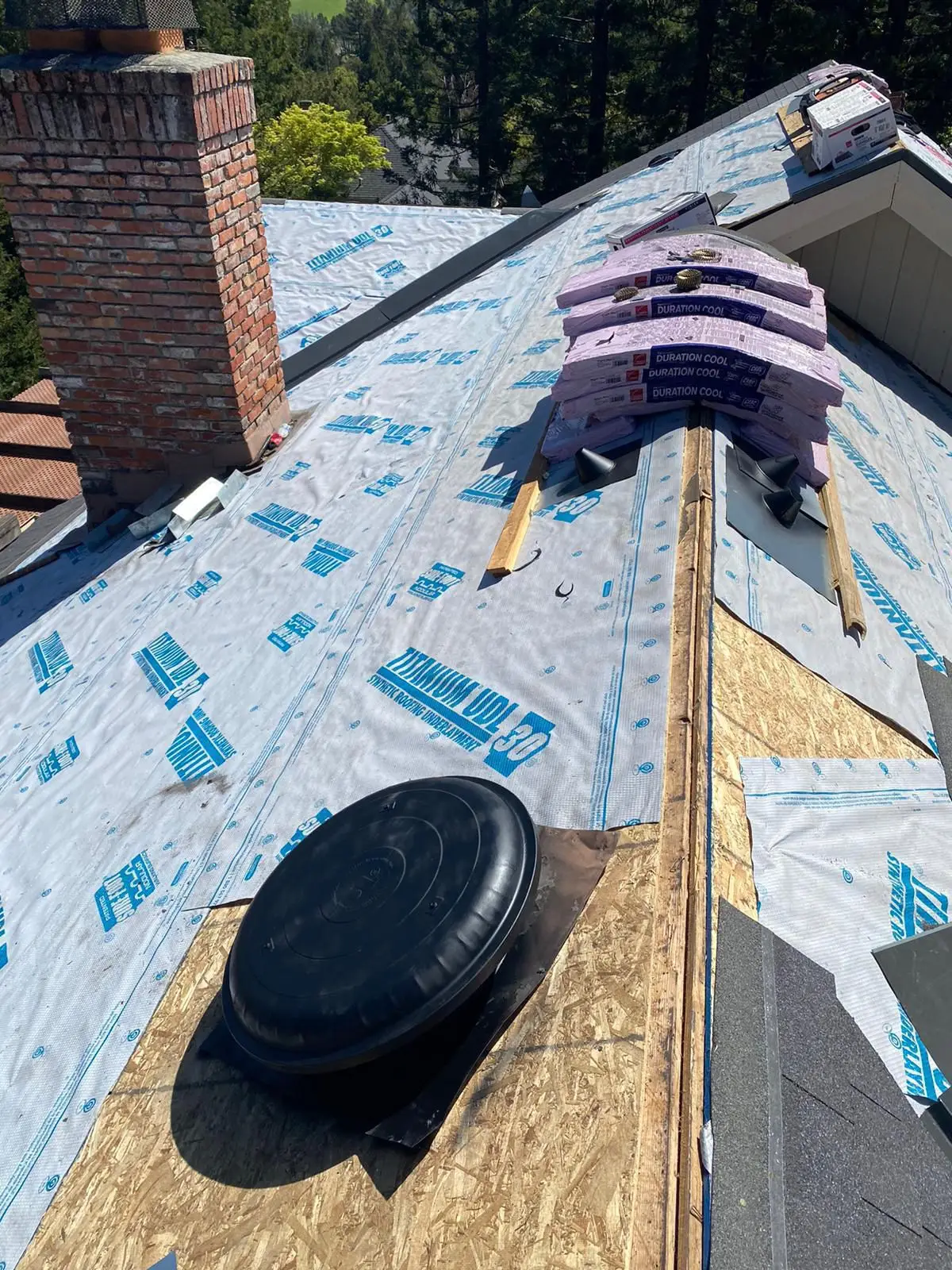 Roof replacement in Portland OR