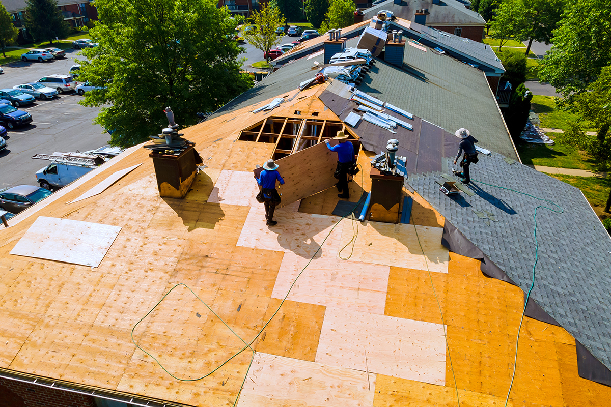 Roofing company near me