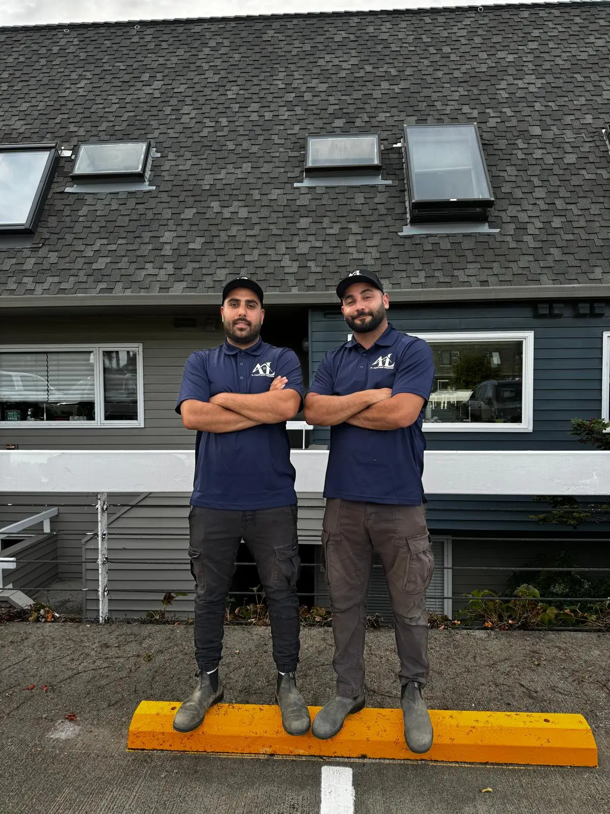 AL Portland Roofing Team